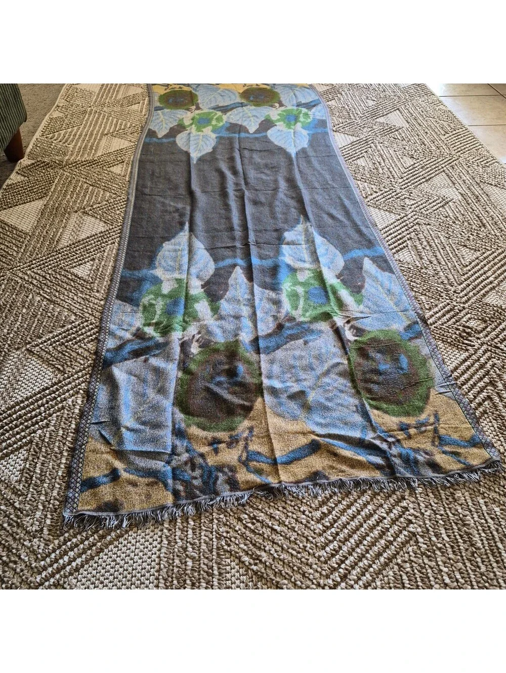 Rare VTG The Met Louis Comfort Tiffany Magnolias Wool Silk Jacquard Shawl Scarf